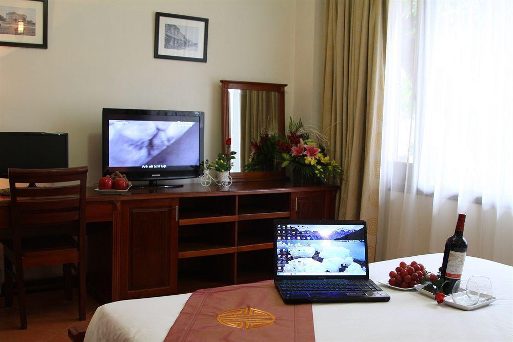 Hanoi Golden Moon Hotel & Travel Екстериор снимка